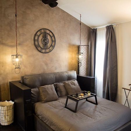 Industrial Apartment Near Duomo Milano Dış mekan fotoğraf